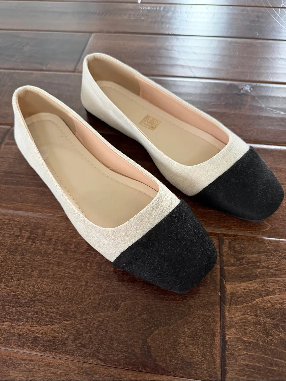 Black and White Slip-On Flats - Comfortable Office Shoes - Professional - Size 9